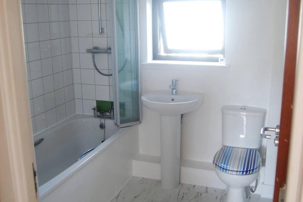Central Two Bed Flat Close To Arthur'S Seat And University Edinburgh Buitenkant foto